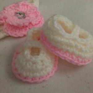 Pink White Mary Jane Booties Flower..